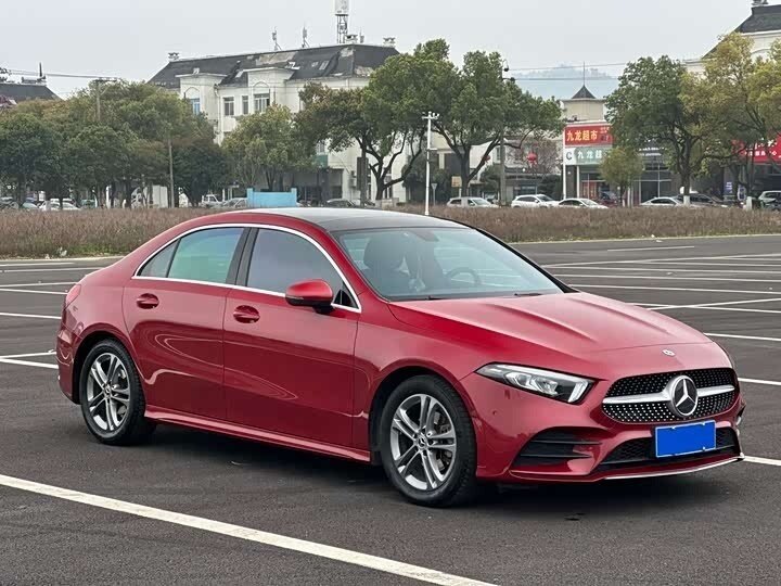 Mercedes-Benz A-Класс 180 Long IV (W177)