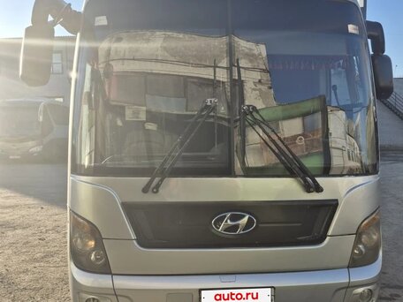 2012 Hyundai Universe, серый, 3160000 рублей, вид 1