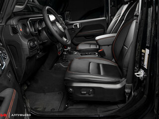 2025 Jeep Wrangler IV (JL) Рестайлинг, чёрный, 8790000 рублей, вид 5