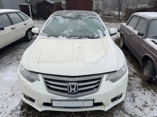 2011 Honda Accord VIII Рестайлинг, белый, 1010000 рублей, вид 1