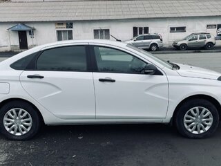 2021 Lada (ВАЗ) Vesta I, белый, 830000 рублей, вид 3