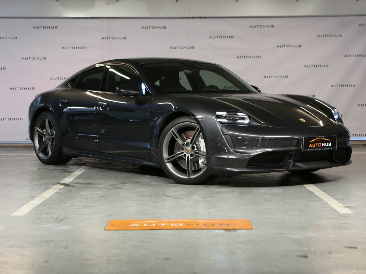 Porsche Taycan Turbo I