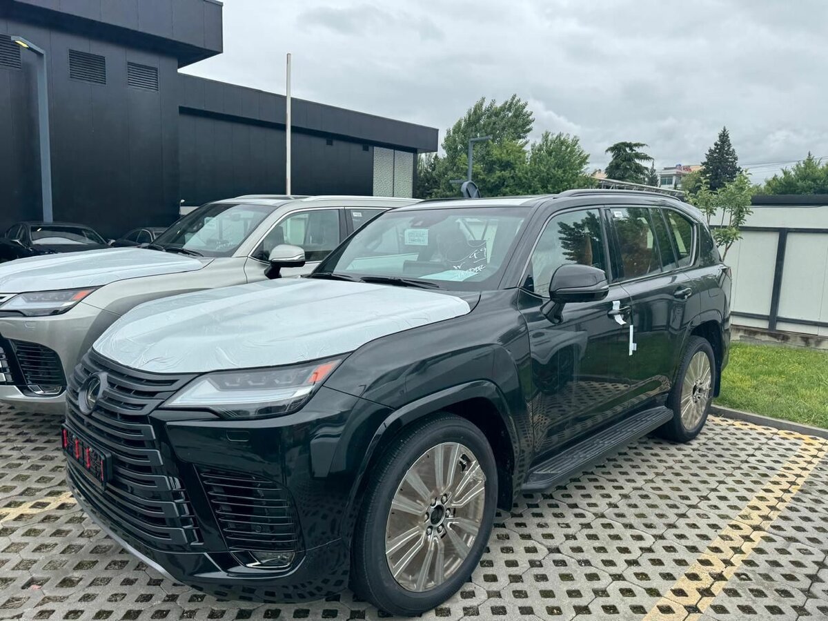 Lexus LX 600 IV