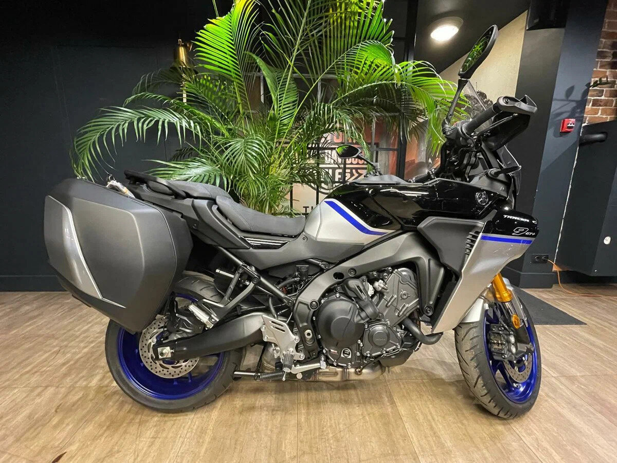 Yamaha MT-09 Tracer (FJ-09)