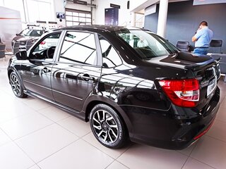2025 Lada (ВАЗ) Granta Drive Active/Sportline Sportline I Рестайлинг, чёрный, 1382500 рублей, вид 2