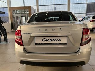 2026 Lada (ВАЗ) Granta I Рестайлинг, серебристый, 1007000 рублей, вид 5