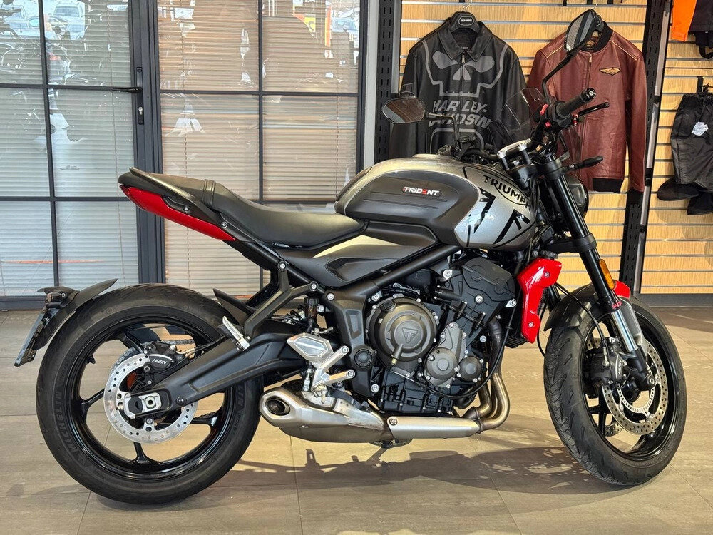 Triumph Trident 660