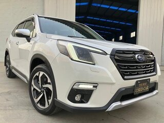 2022 Subaru Forester V Рестайлинг, белый, 2415000 рублей, вид 3