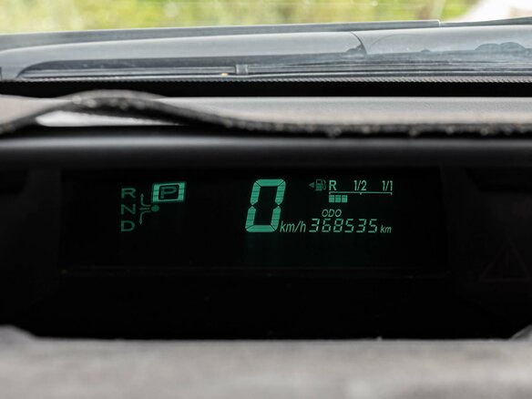 2008 Toyota Prius II Рестайлинг (XW20), красный, 1017000 рублей - вид 16