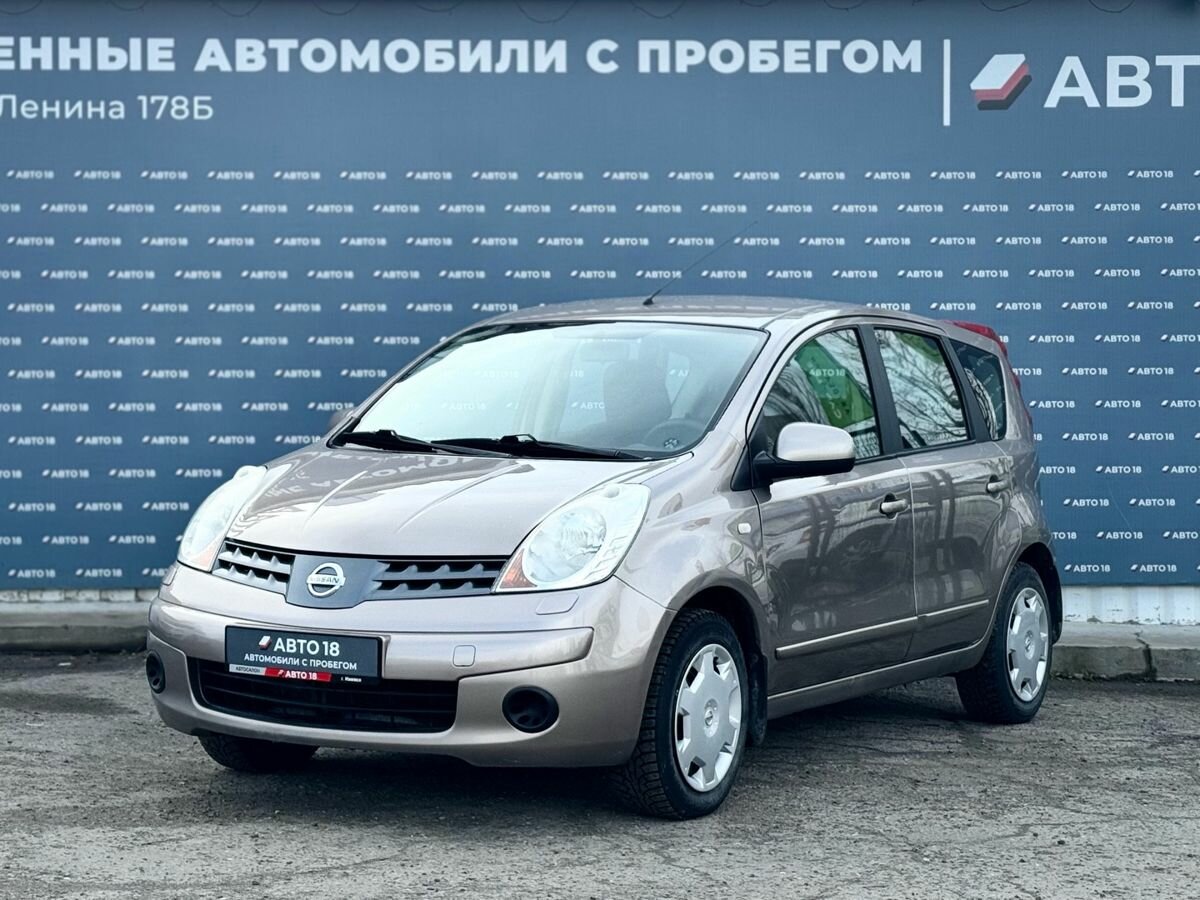 Nissan Note I