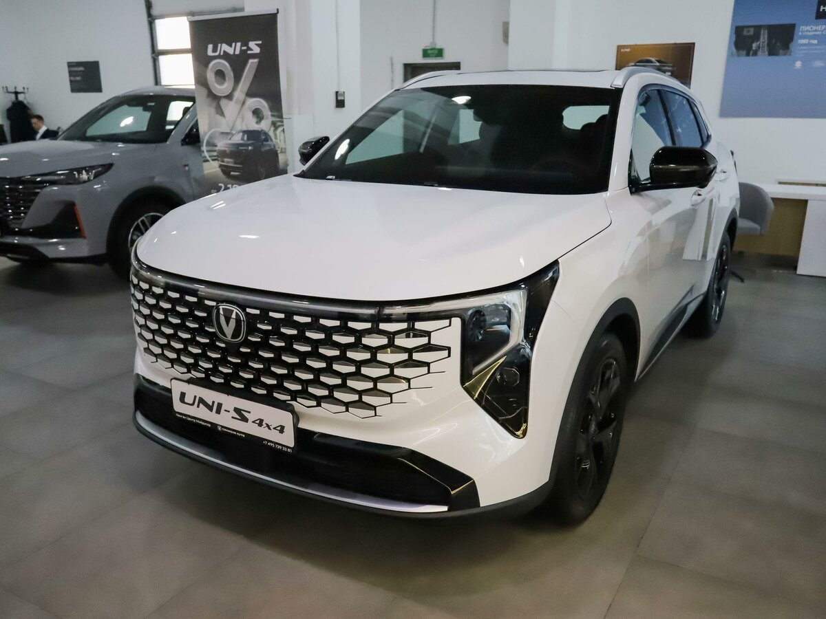 Changan UNI-S I Рестайлинг