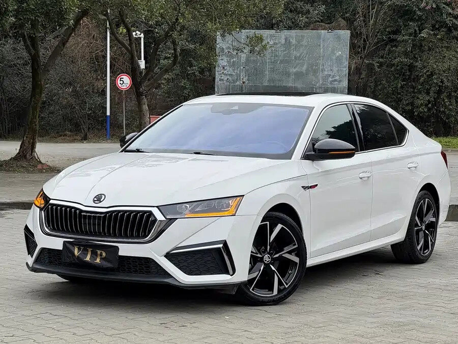 Skoda Octavia IV (A8)