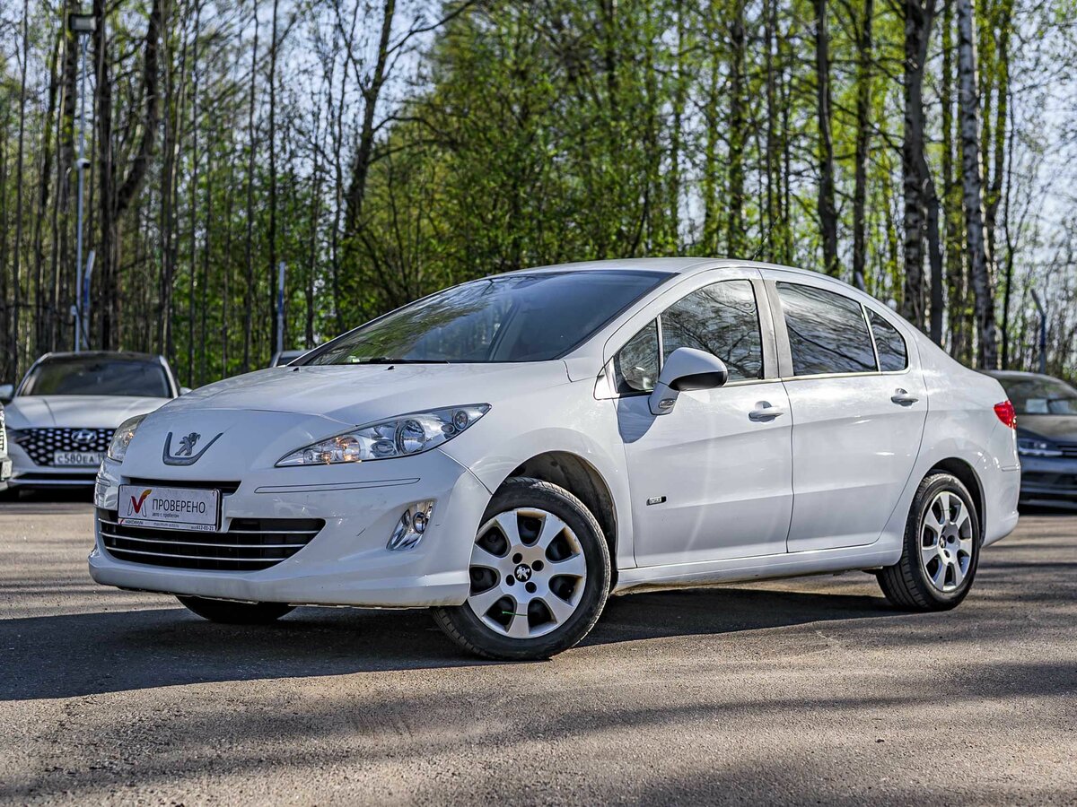 Peugeot 408 I