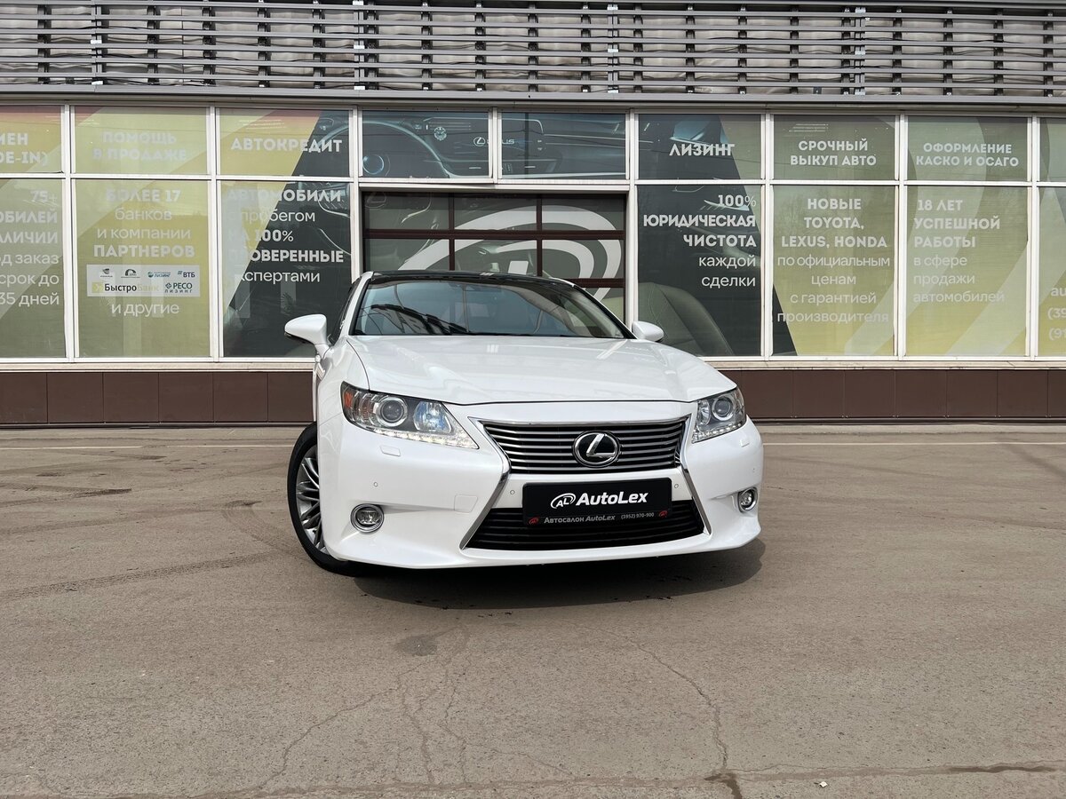 Lexus ES 350 VI