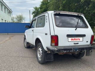1999 Lada (ВАЗ) 2121 (4x4) I Рестайлинг, белый, 130000 рублей, вид 1