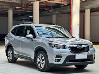 2020 Subaru Forester V, серебристый, 2150000 рублей, вид 1