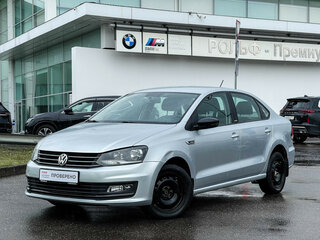 2017 Volkswagen Polo V Рестайлинг, серебристый, 1297000 рублей, вид 1