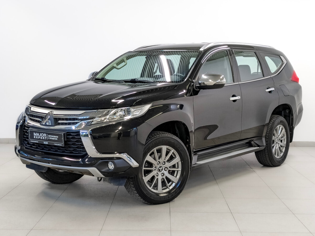 Mitsubishi Pajero Sport III