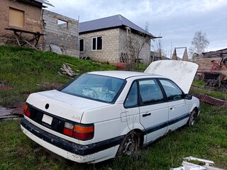 1990 Volkswagen Passat B3, белый, 33000 рублей, вид 3