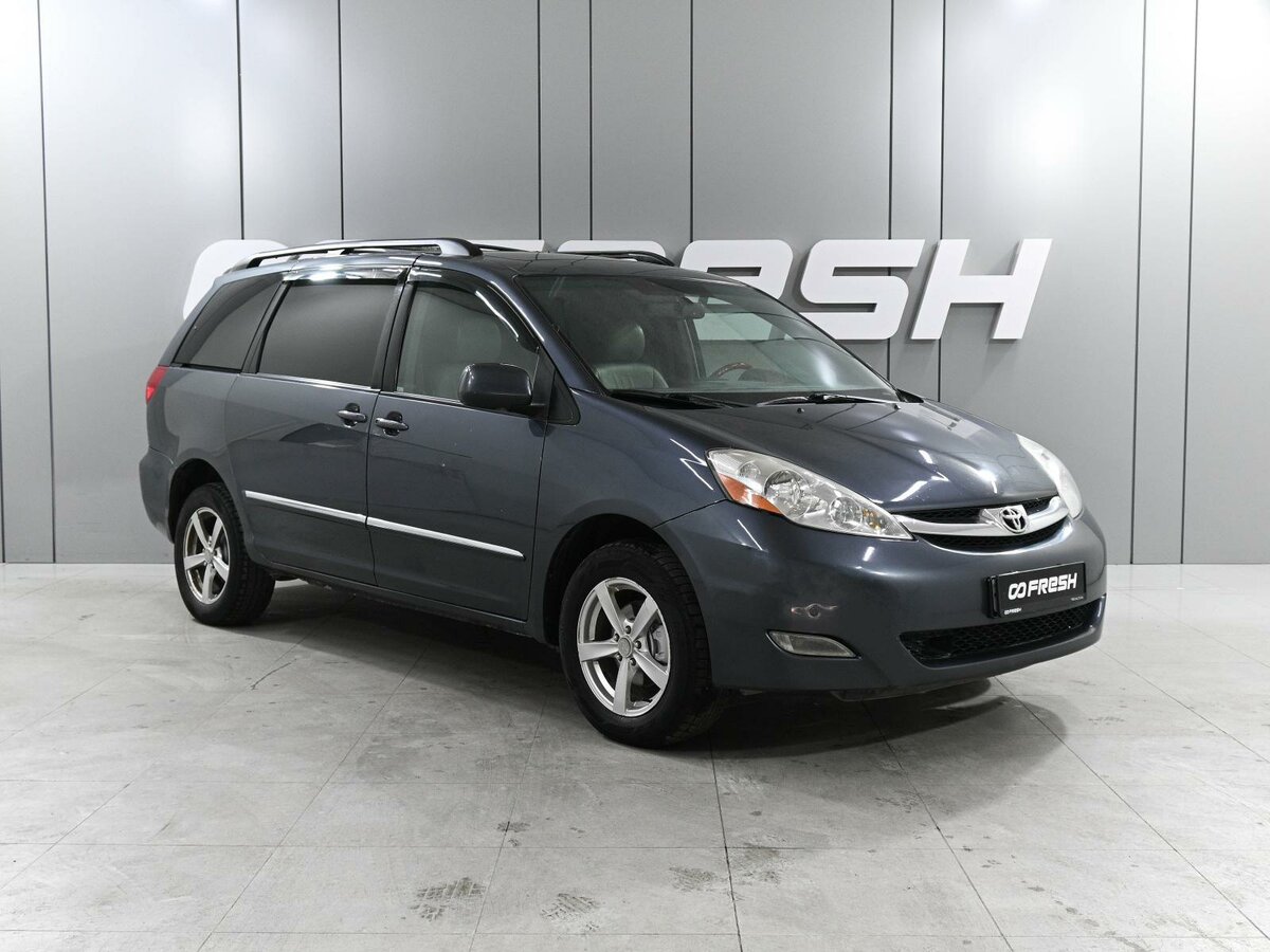 Toyota Sienna II Рестайлинг