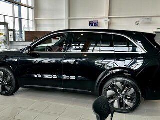 2025 Li Auto (Lixiang) L6, чёрный, 7060000 рублей, вид 4