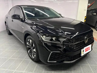 2023 Volkswagen Passat B8 Рестайлинг, чёрный, 1770000 рублей, вид 3