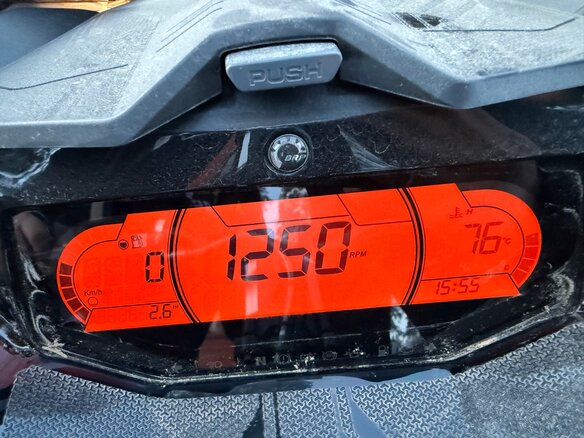 2024 BRP Lynx Commander 900, чёрный, 2500000 рублей - вид 2