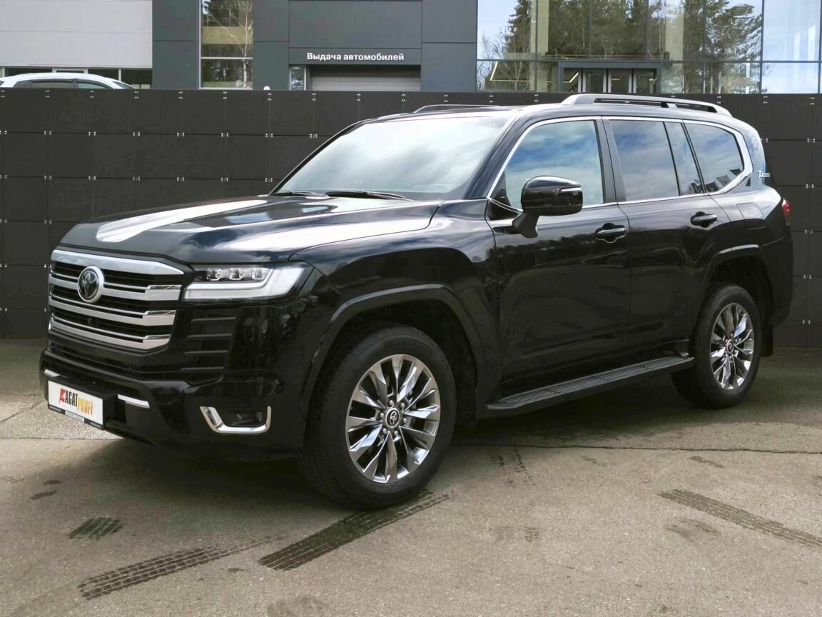 Toyota Land Cruiser 300 Series