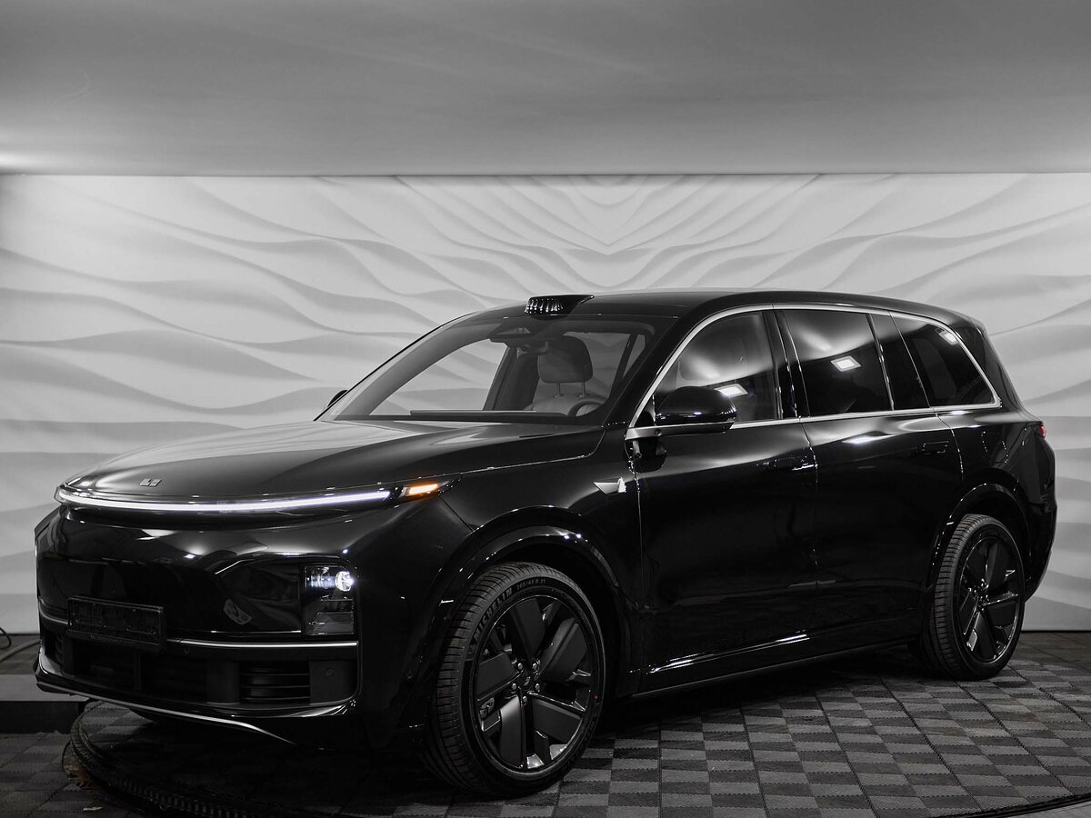 Li Auto (Lixiang) L9 52.3 kWh I Рестайлинг