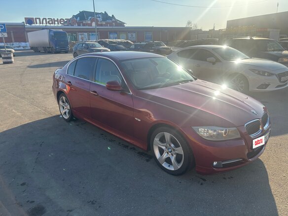 2012 BMW 3 серии 320i V (E90/E91/E92/E93) Рестайлинг, красный, 920000 рублей - вид 2