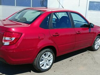 2026 Lada (ВАЗ) Granta I Рестайлинг, красный, 1230000 рублей, вид 2