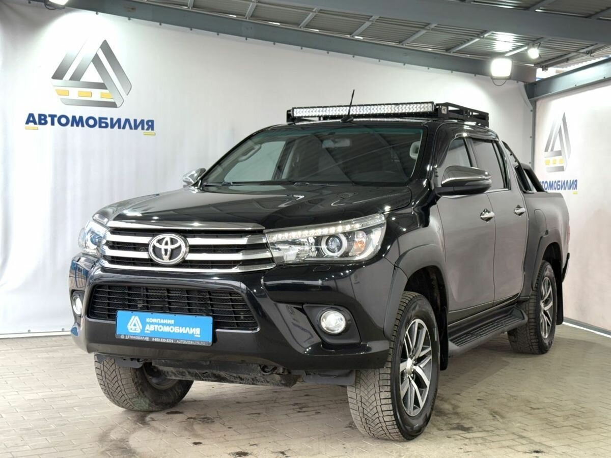Toyota Hilux VIII