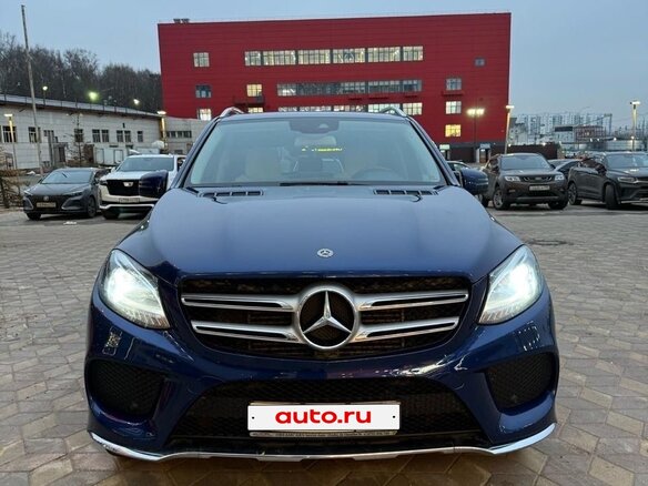 2018 Mercedes-Benz GLE 250 d I (W166), синий, 3900000 рублей