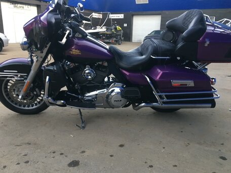 2011 Harley-Davidson Electra Glide, фиолетовый, 1299999 рублей, вид 1