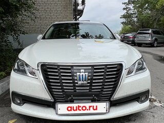 2014 Toyota Crown XIV (S210), белый, 2900000 рублей, вид 1