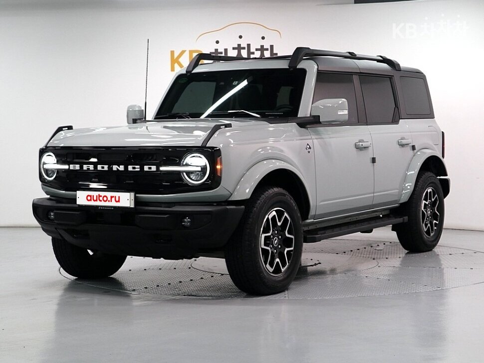 Ford Bronco VI