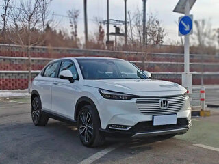 2025 Honda Vezel II Рестайлинг, белый, 1900012 рублей, вид 3
