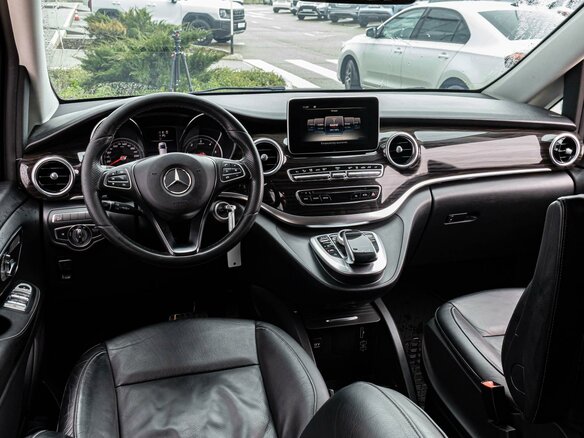 2017 Mercedes-Benz V-Класс Long 220 d длинный III (W447), синий, 3460000 рублей - вид 5