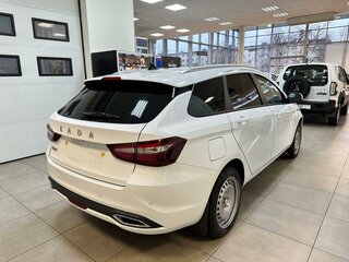 2026 Lada (ВАЗ) Vesta SW I Рестайлинг (NG), белый, 1972000 рублей, вид 4
