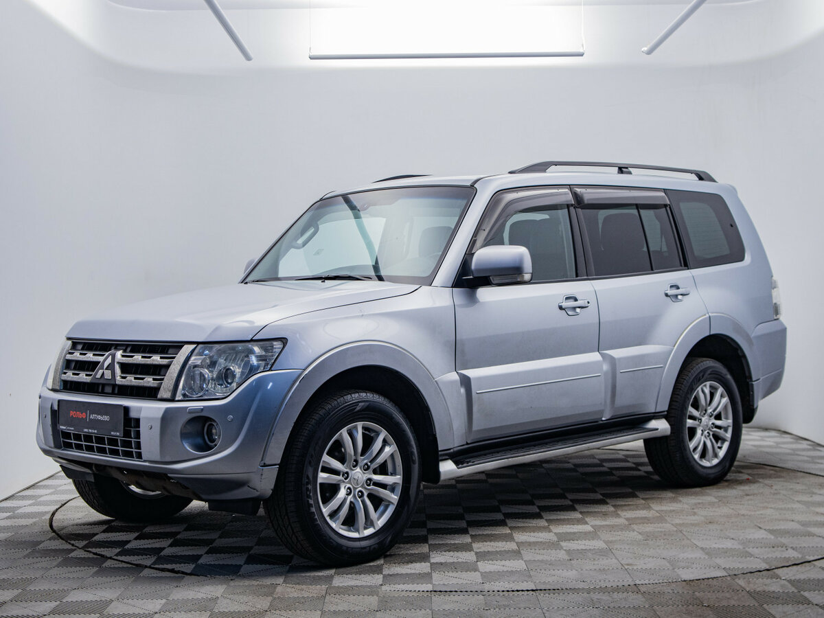Mitsubishi Pajero IV Рестайлинг 1