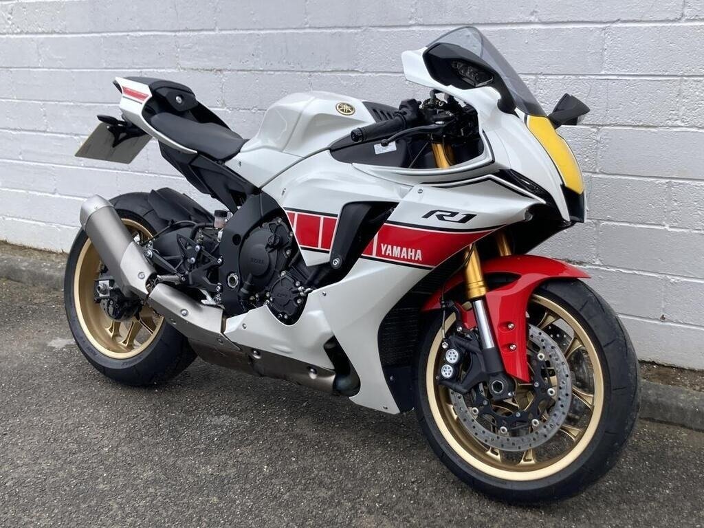 Yamaha YZF-R1