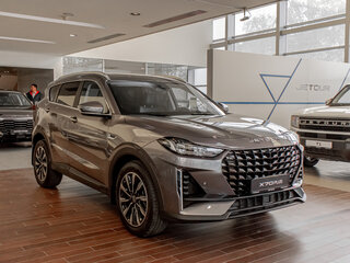 2026 Jetour X70+ I Рестайлинг, серый, 3399000 рублей, вид 4