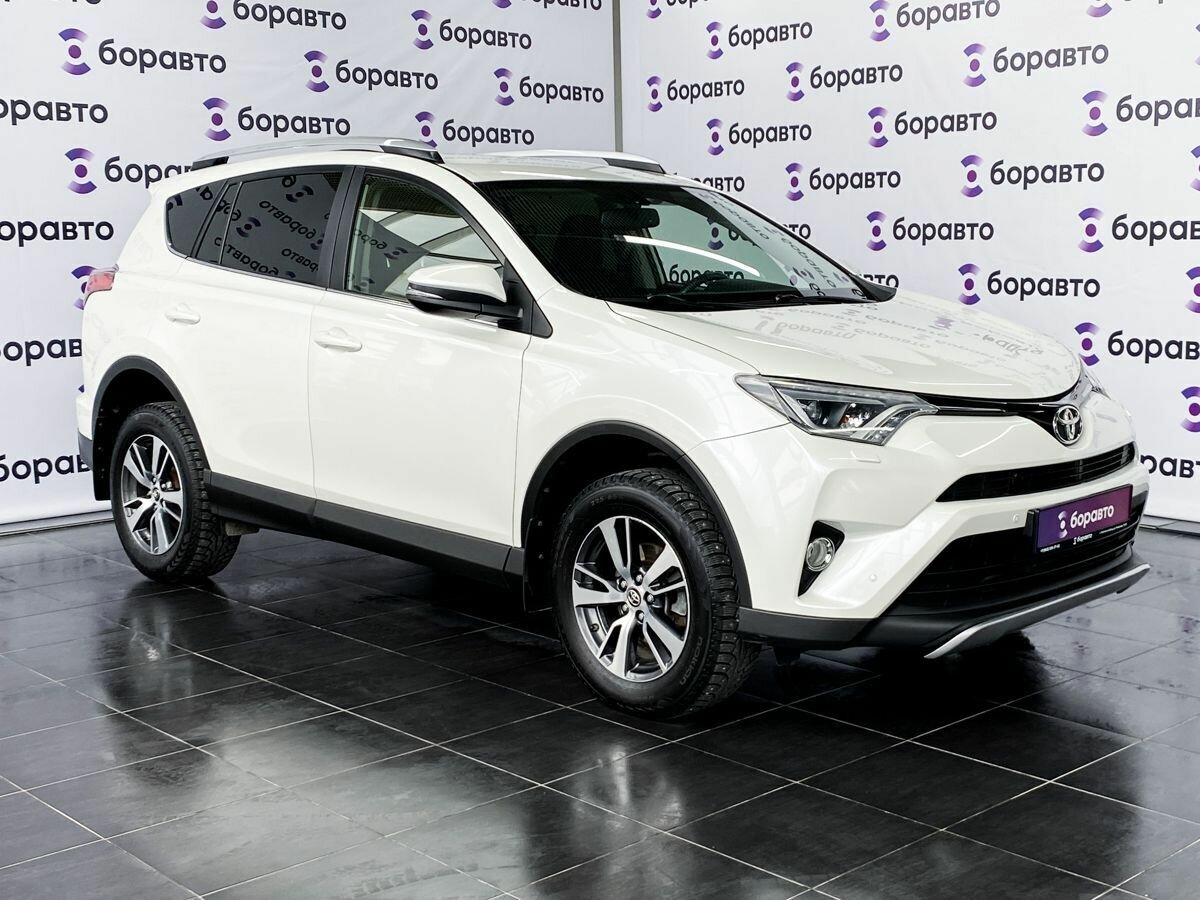 Toyota RAV4 IV (XA40) Рестайлинг