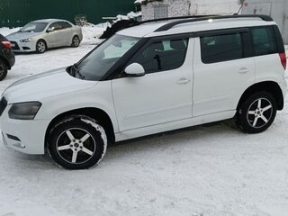 2017 Skoda Yeti I Рестайлинг, белый, 1350000 рублей, вид 5