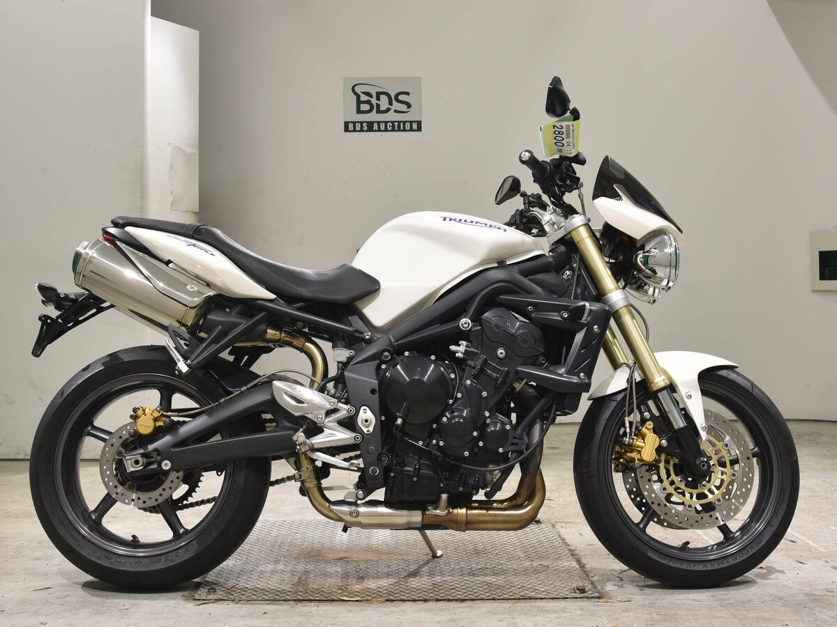 Triumph Street Triple