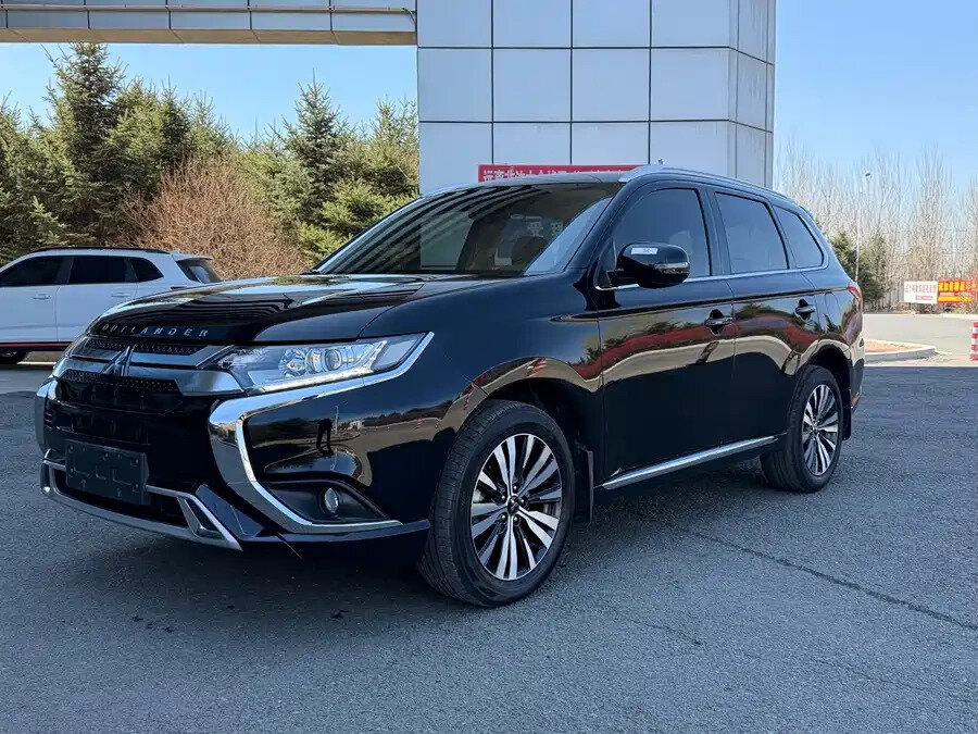 Mitsubishi Outlander III Рестайлинг 3