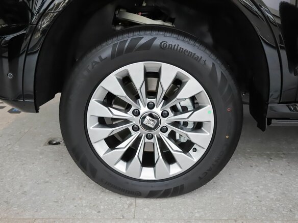 2026 Tank 500 Hi-Charge I, чёрный, 7999000 рублей - вид 8