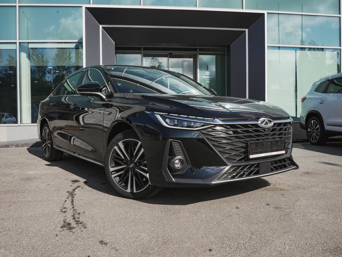 Chery Arrizo 8