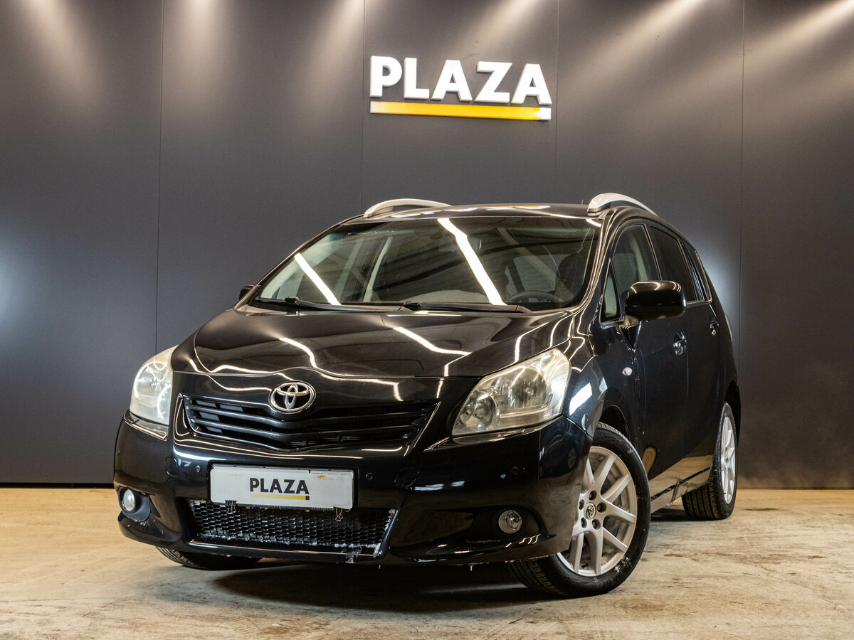 Toyota Verso I