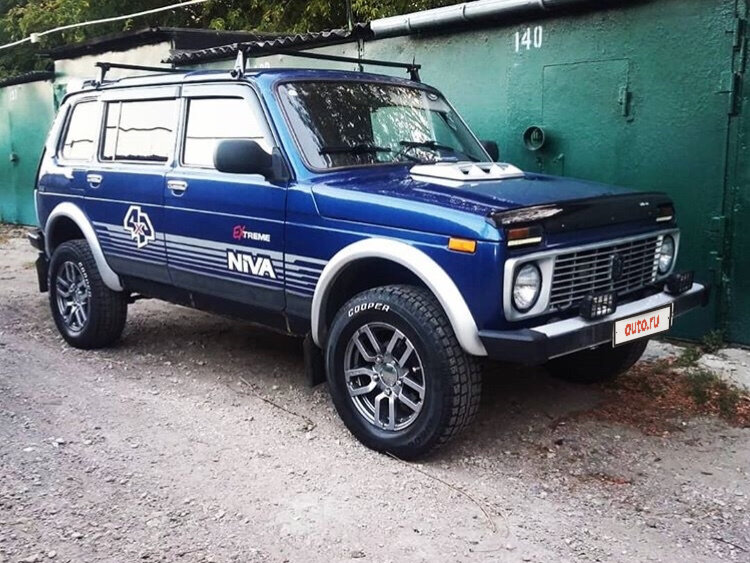 ВАЗ 2131 синяя на литье